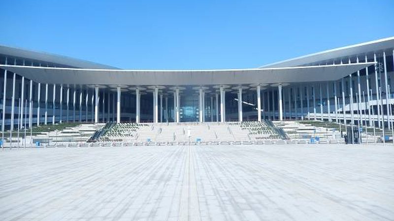 平面设计与UI设计：收费标准背后的差异解析